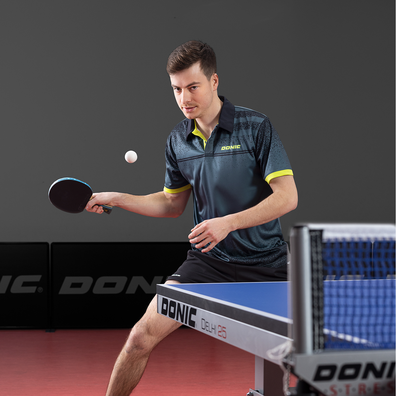 donic-polo_rafter_anthra_black-player-web DONIC Poloshirt Rafter anthrazit/schwarz player